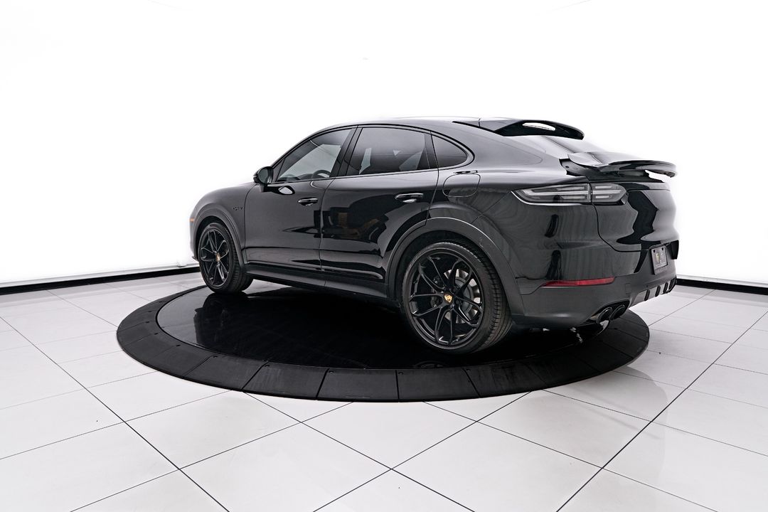2023 Porsche Cayenne E-Hybrid Coupe