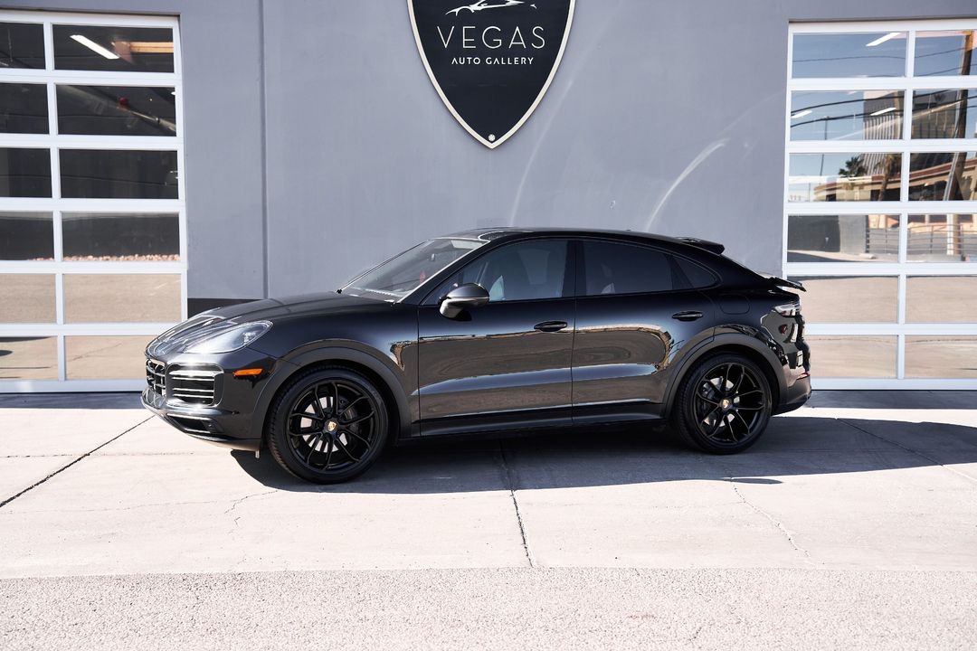 2023 Porsche Cayenne E-Hybrid Coupe