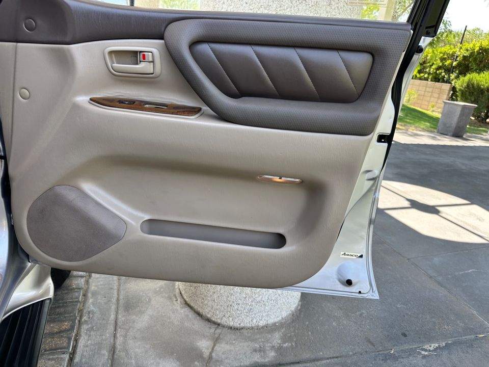 2000 Toyota Land Cruiser