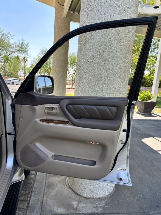 2000 Toyota Land Cruiser