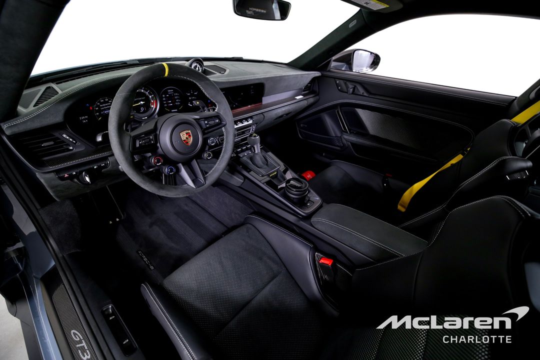 2025 Porsche 911