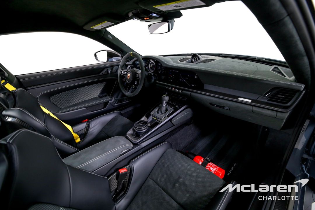 2025 Porsche 911