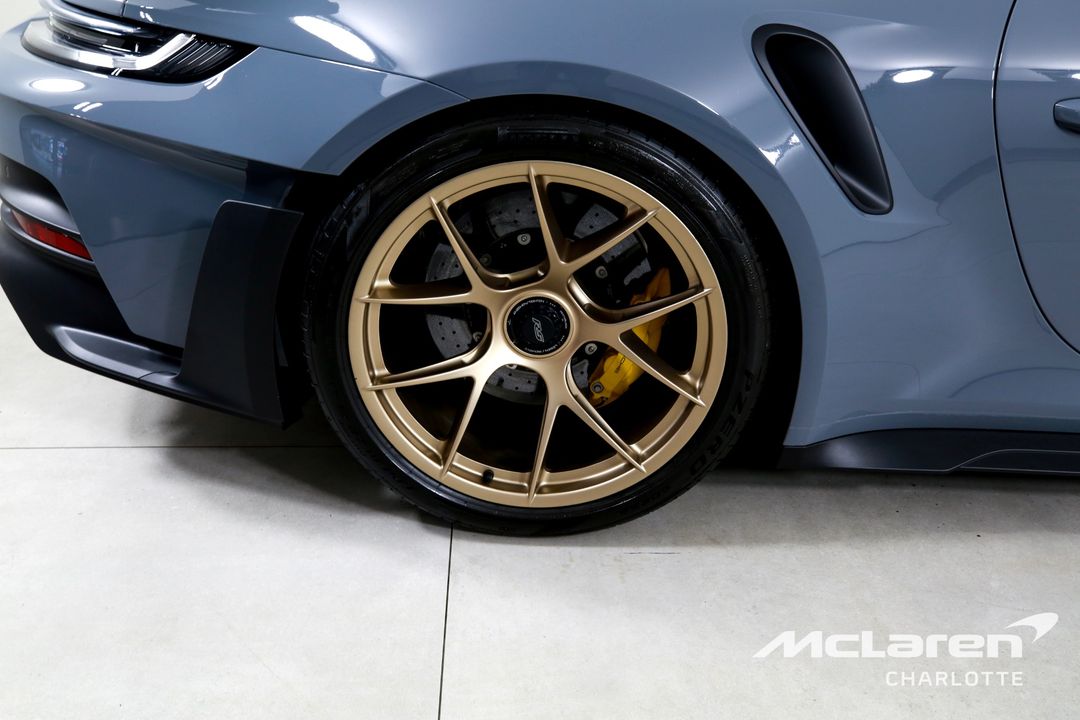 2025 Porsche 911