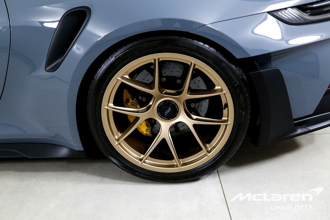 2025 Porsche 911