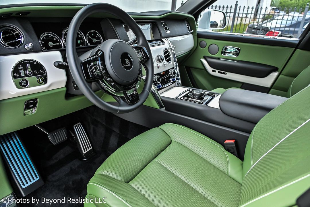 2024 Rolls-Royce Cullinan