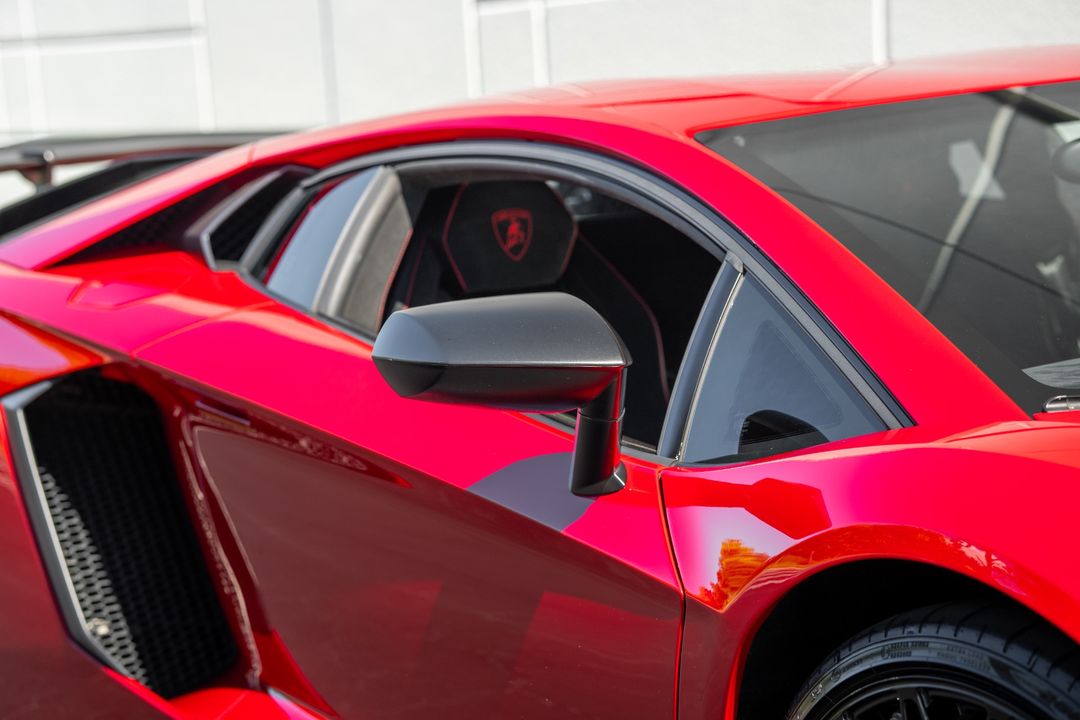 2016 Lamborghini Aventador