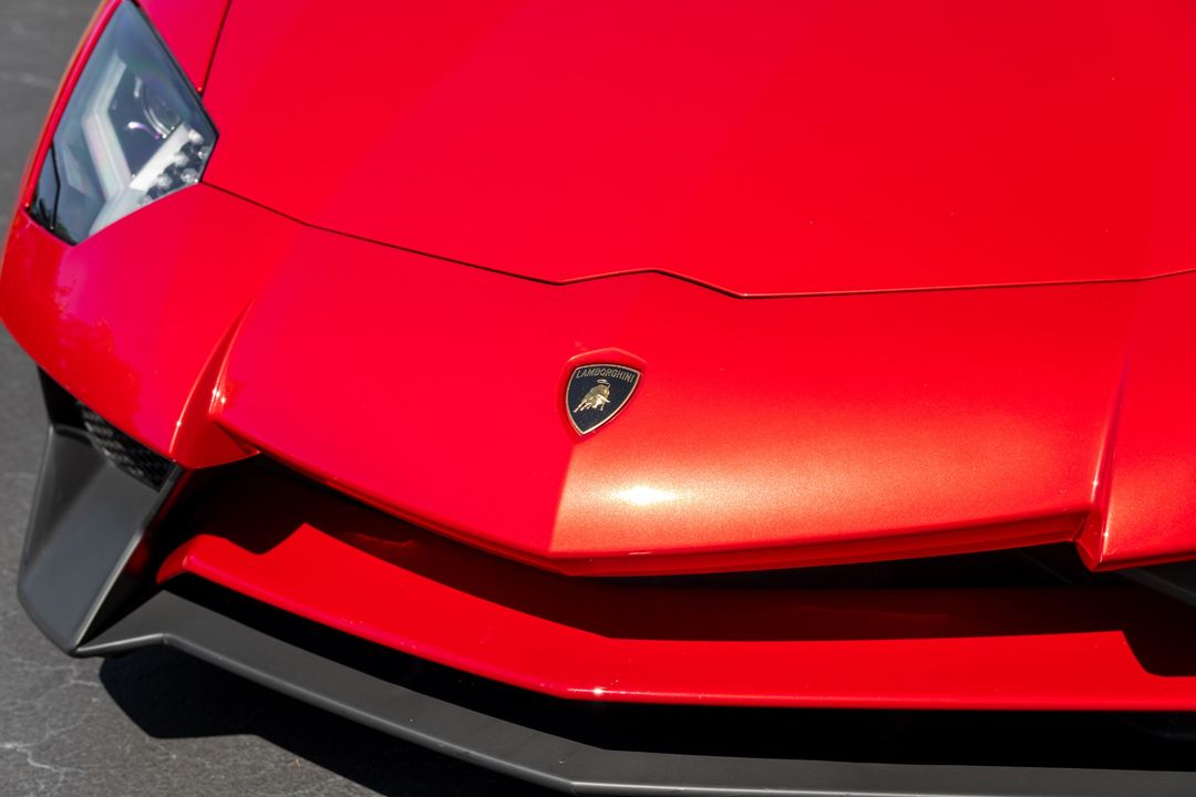 2016 Lamborghini Aventador