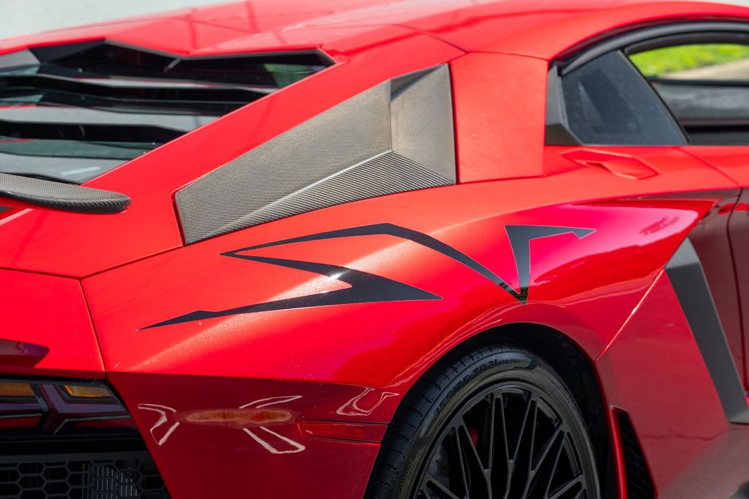 2016 Lamborghini Aventador
