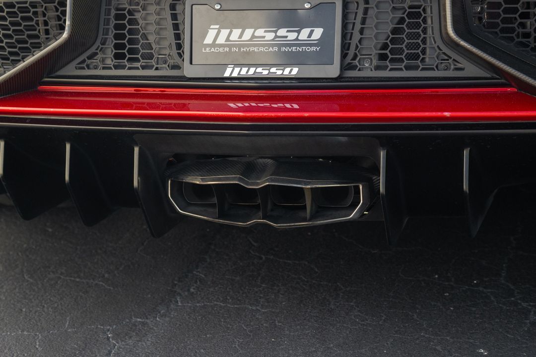 2016 Lamborghini Aventador