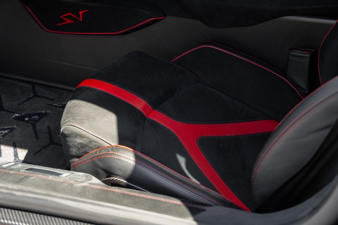 2016 Lamborghini Aventador