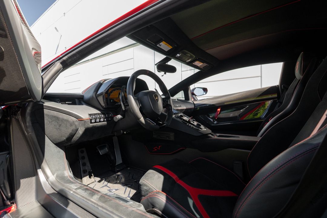 2016 Lamborghini Aventador