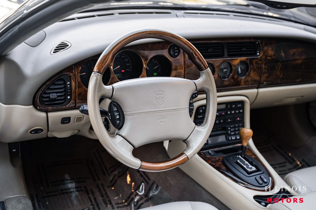 2002 Jaguar XK-Series