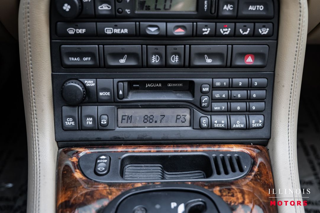 2002 Jaguar XK-Series
