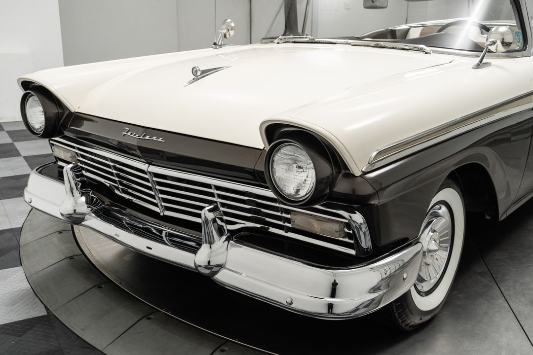 1957 Ford Fairlane