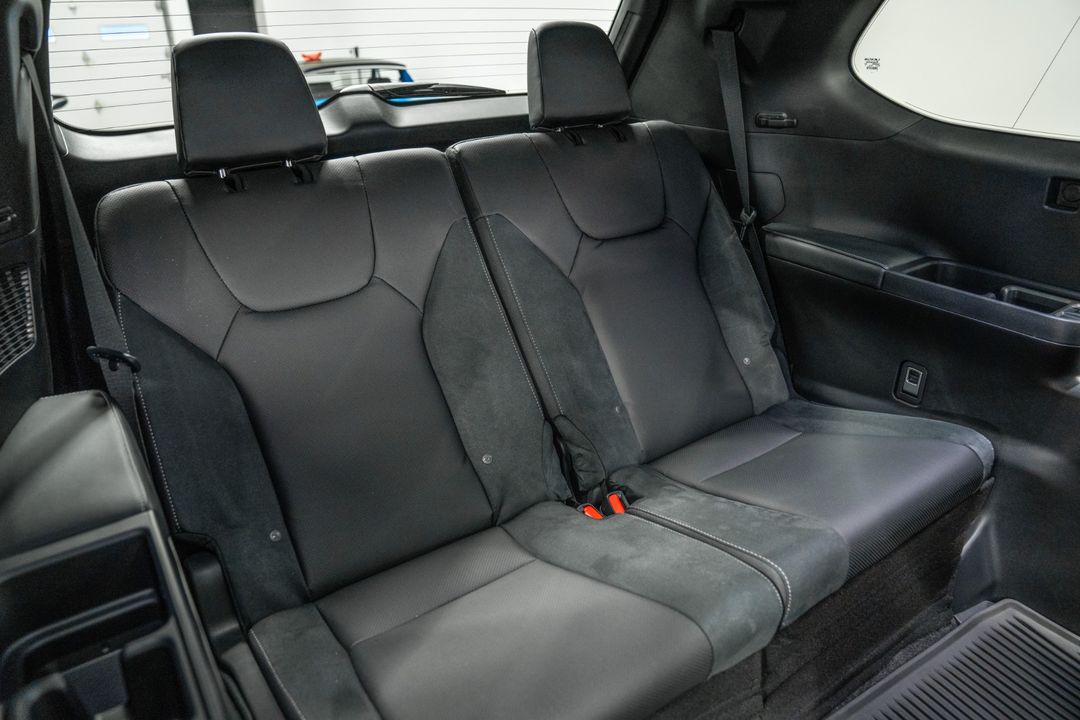 2025 Lexus TX 500h