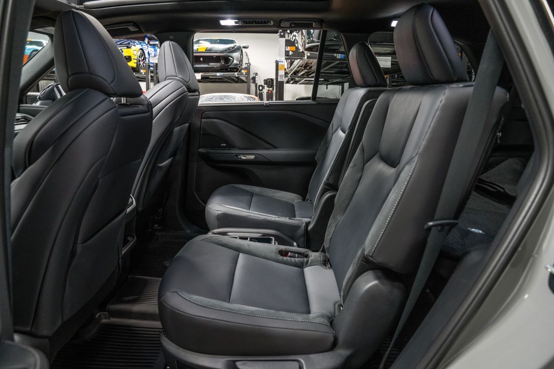 2025 Lexus TX 500h