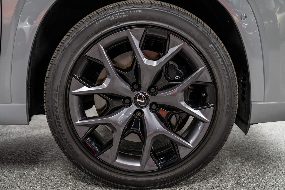 2025 Lexus TX 500h