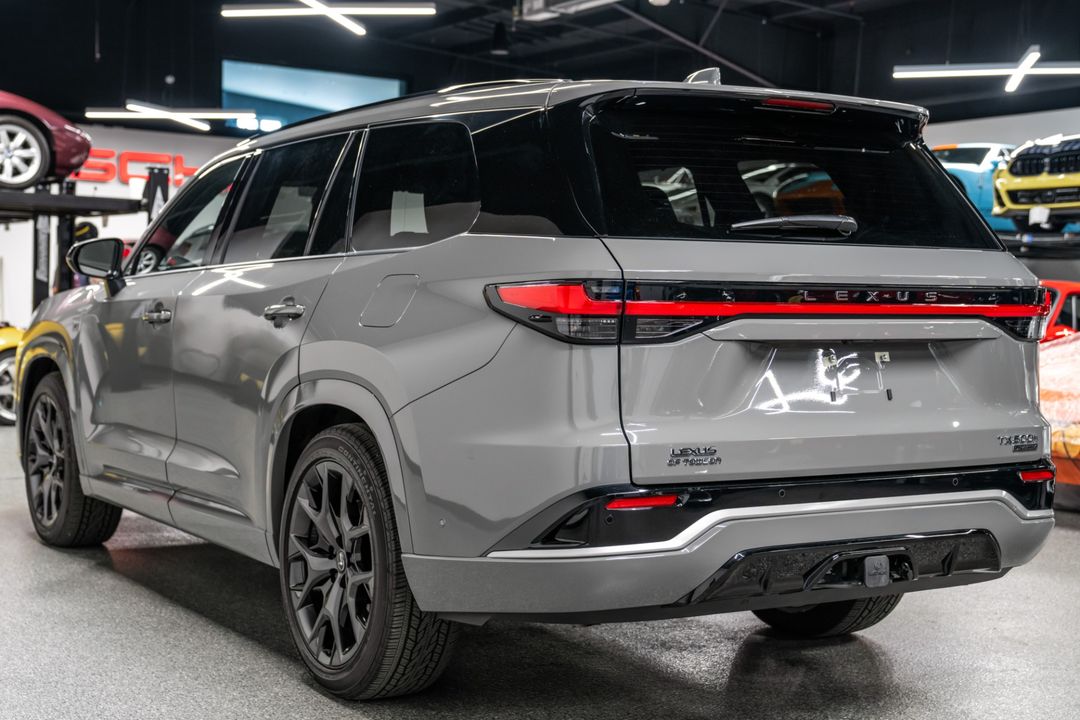 2025 Lexus TX 500h