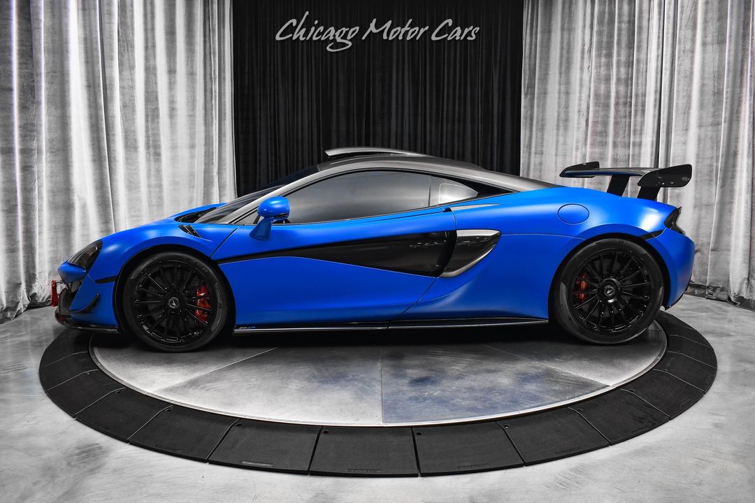 2020 McLaren 620R