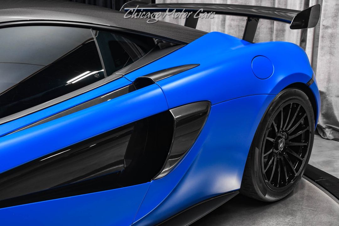 2020 McLaren 620R