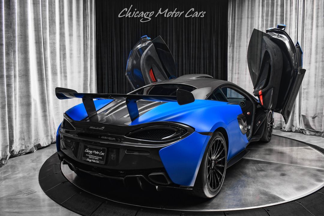 2020 McLaren 620R