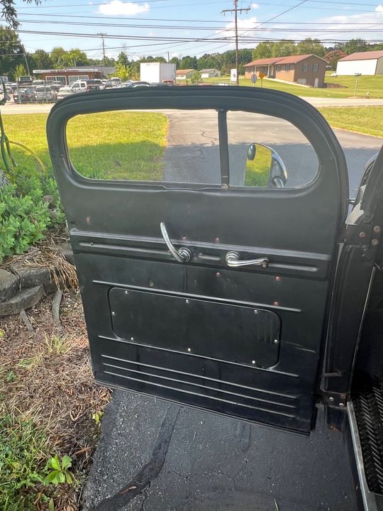 1949 Ford F-100 Rat Rod