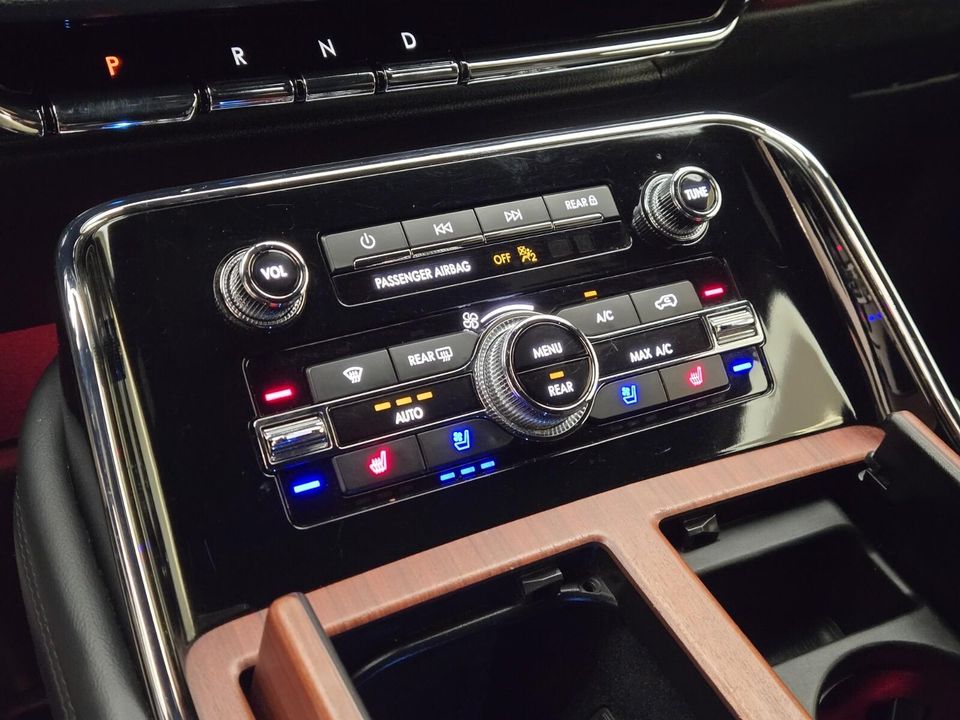 2024 Lincoln Navigator L