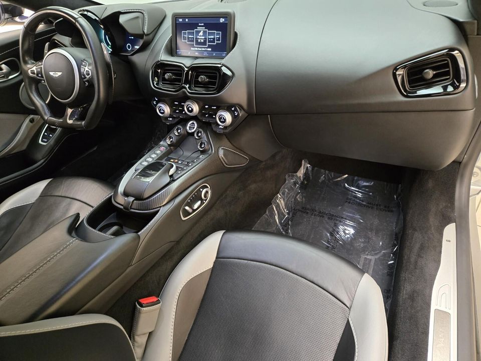 2019 Aston Martin Vantage