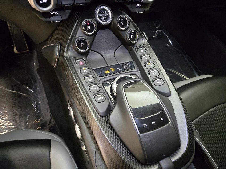 2019 Aston Martin Vantage