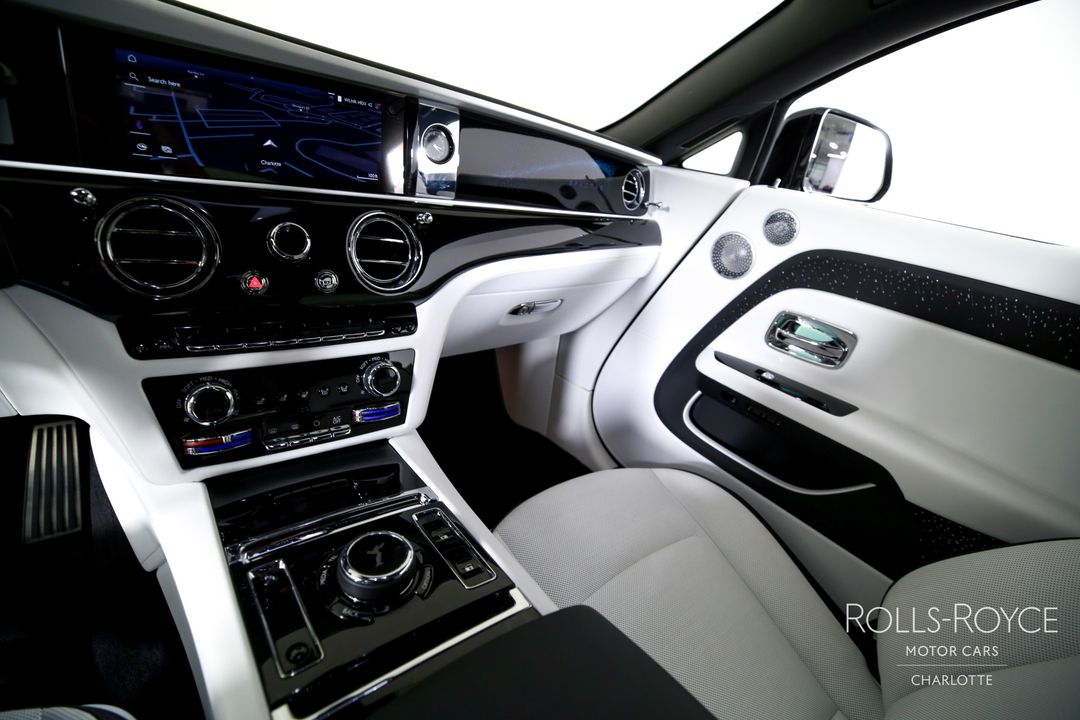 2024 Rolls-Royce Spectre