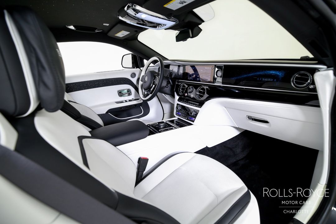 2024 Rolls-Royce Spectre