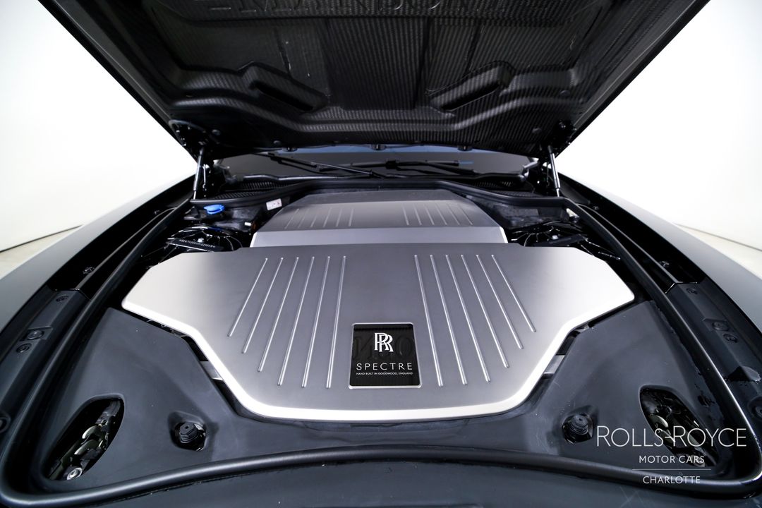 2024 Rolls-Royce Spectre