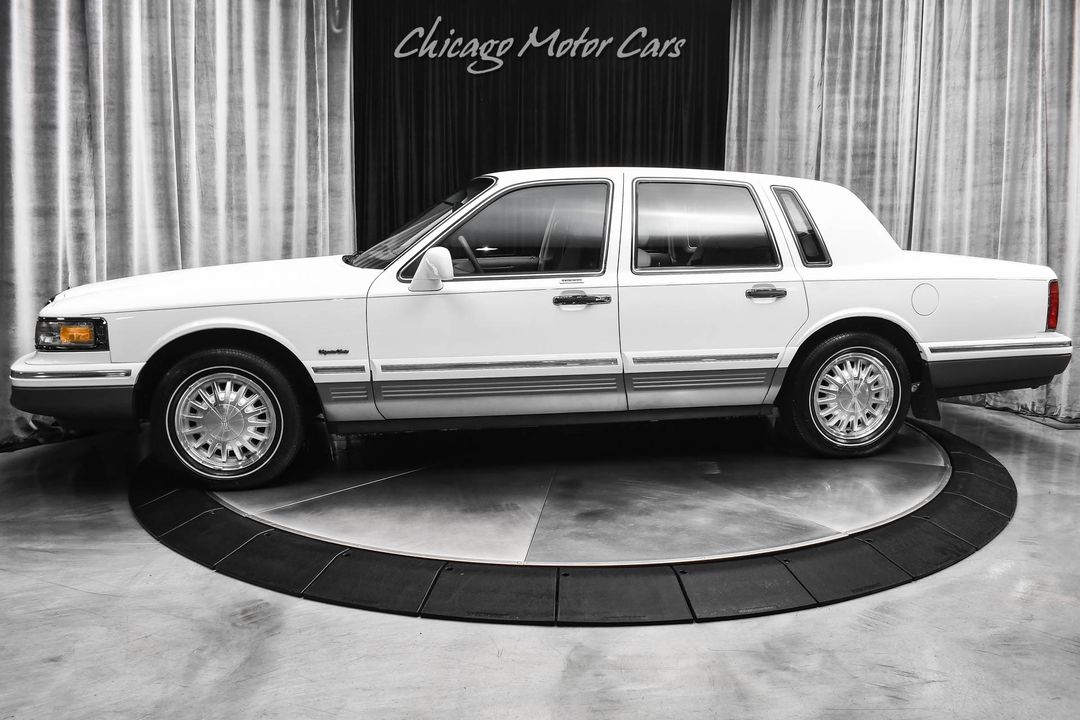 1997 Lincoln Town Car