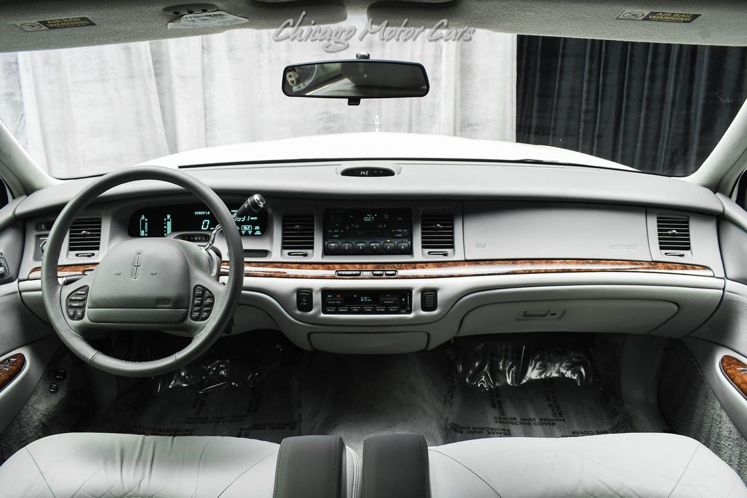 1997 Lincoln Town Car