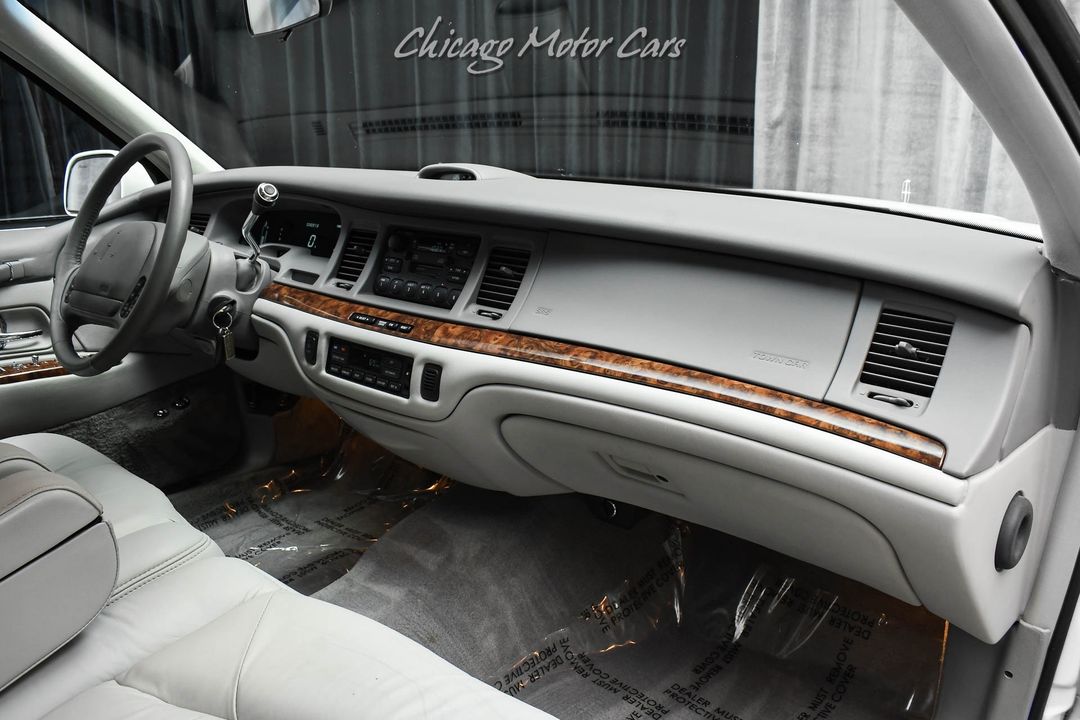 1997 Lincoln Town Car