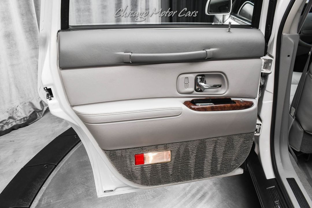 1997 Lincoln Town Car