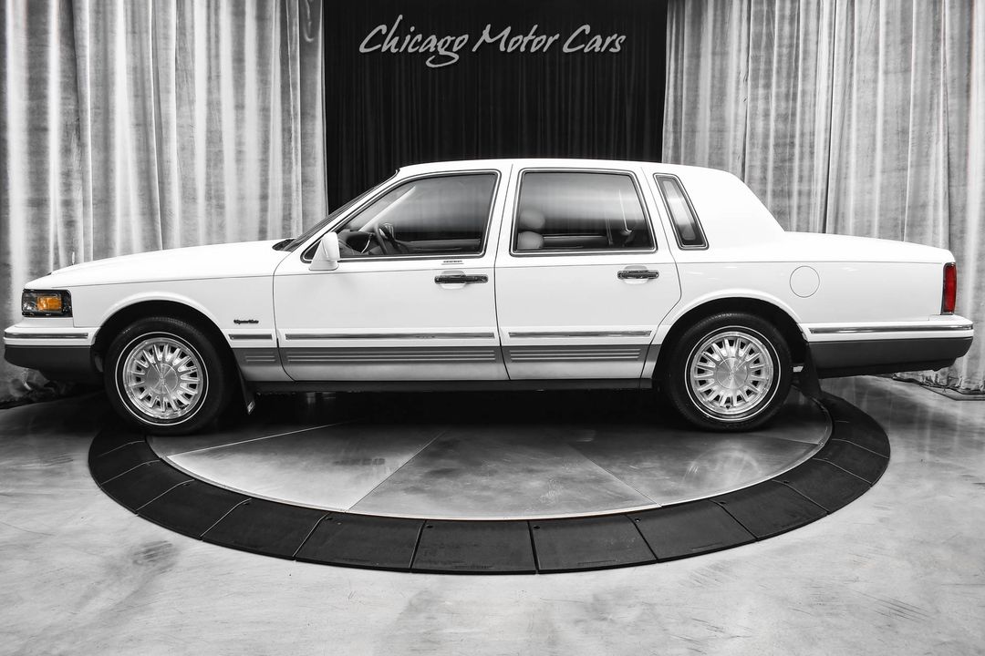 1997 Lincoln Town Car
