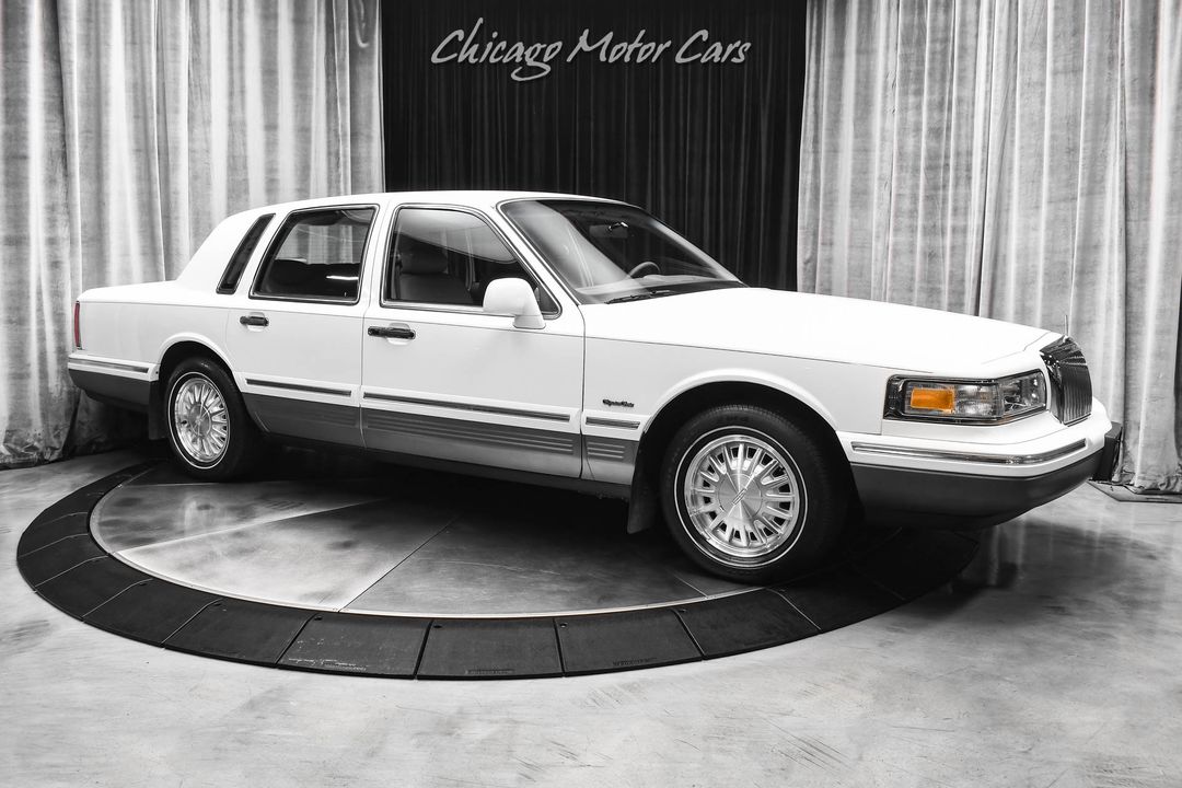 1997 Lincoln Town Car