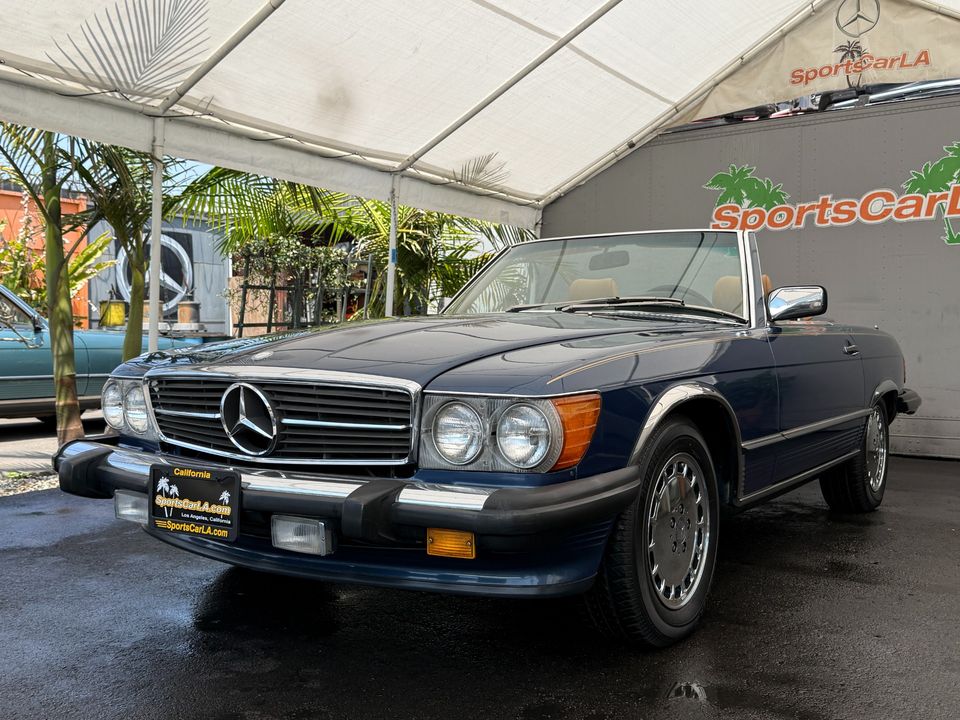 1987 Mercedes-Benz 560-Class