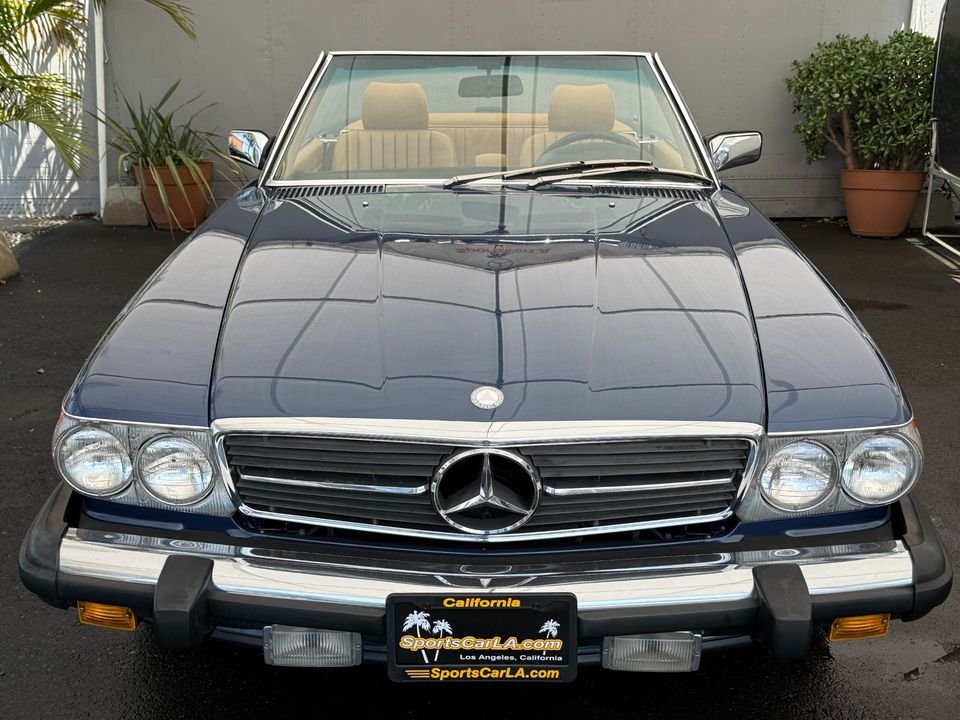 1987 Mercedes-Benz 560-Class