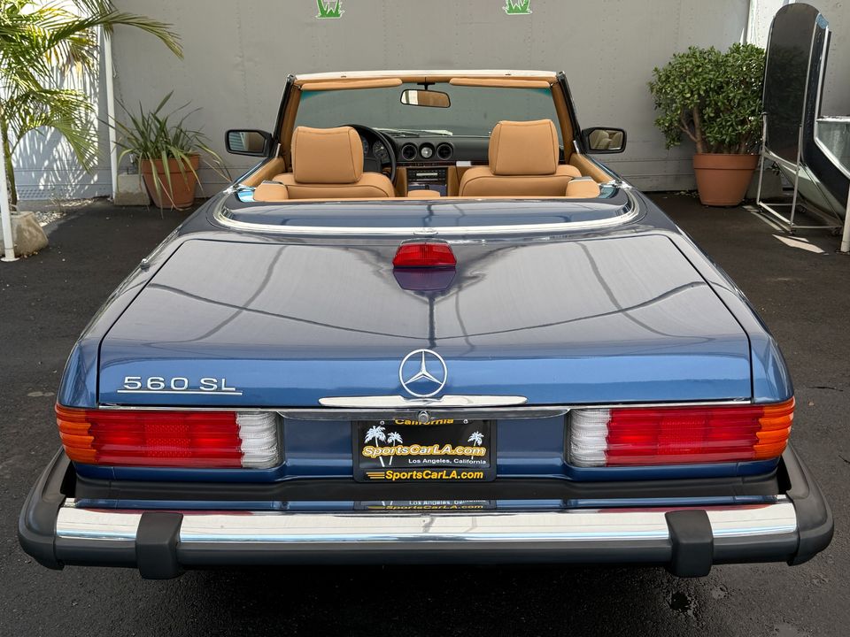 1987 Mercedes-Benz 560-Class