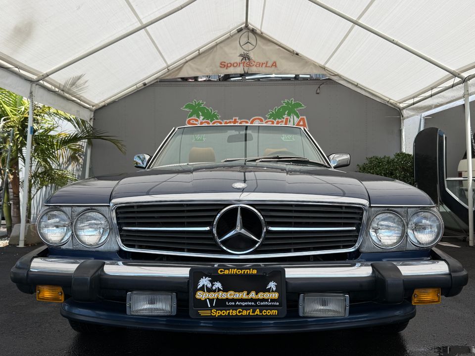 1987 Mercedes-Benz 560-Class