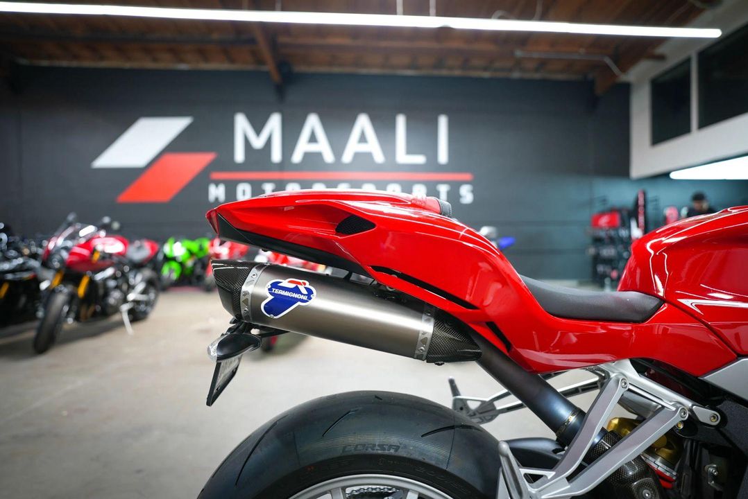 2015 MV Agusta F4