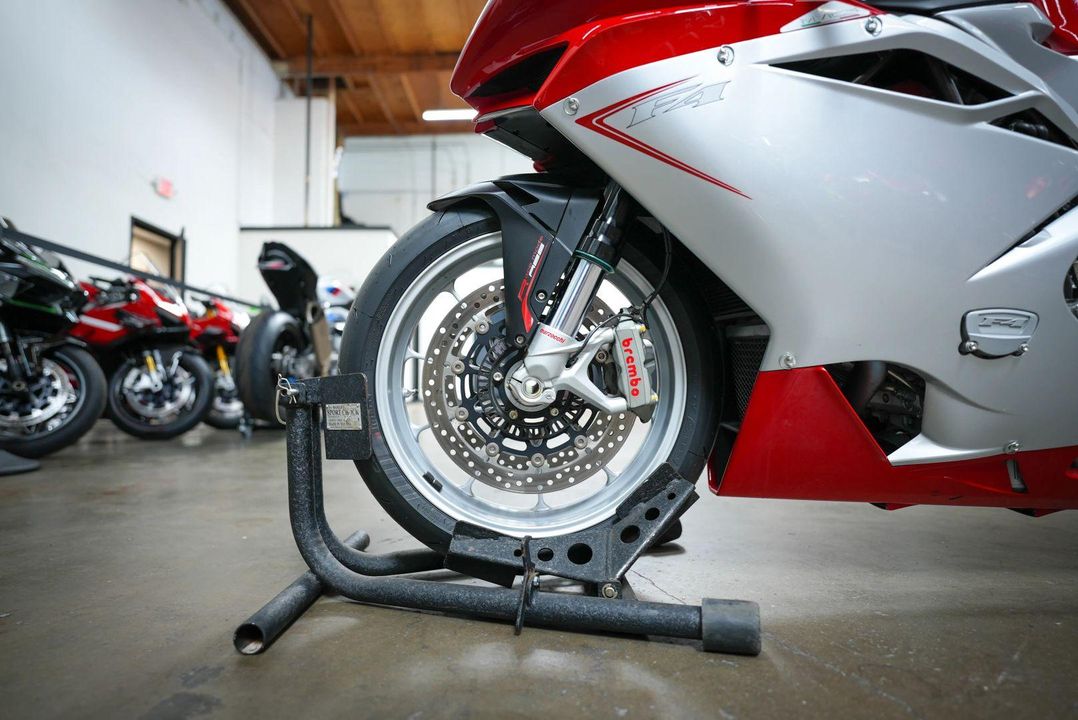 2015 MV Agusta F4