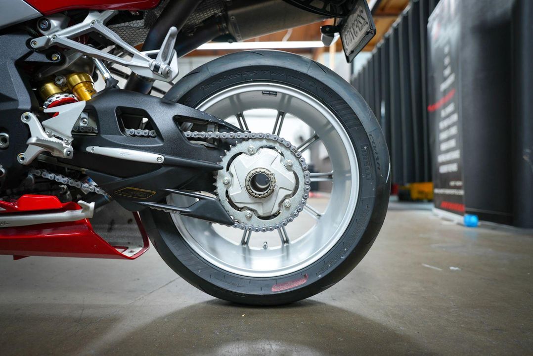 2015 MV Agusta F4