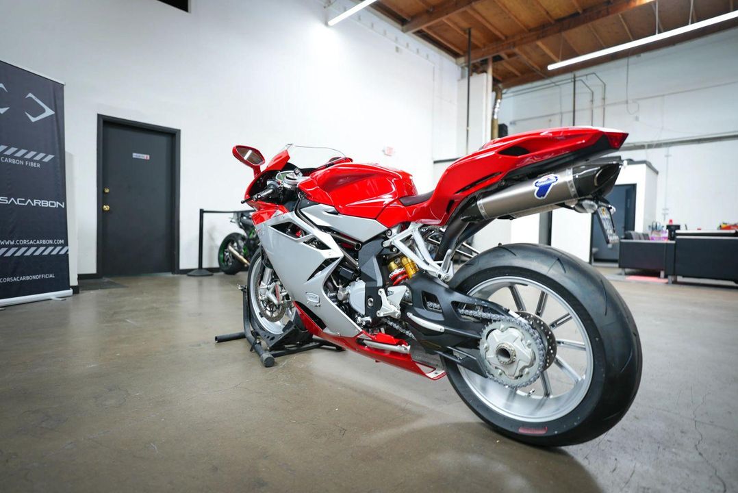 2015 MV Agusta F4