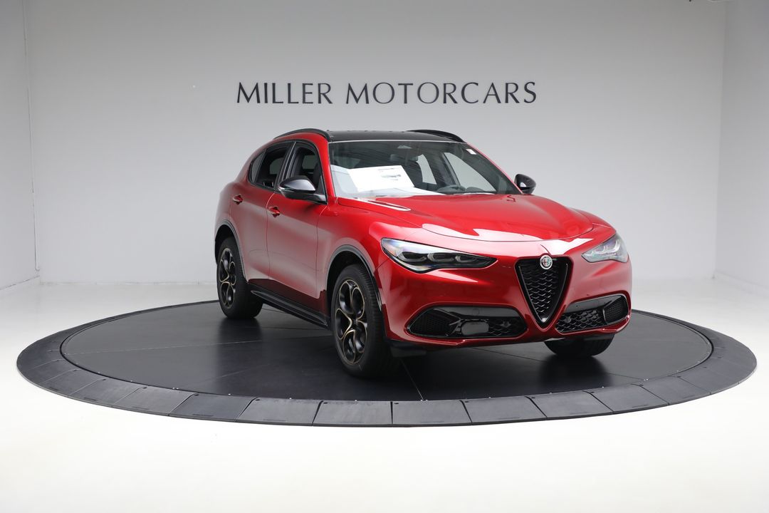 2025 Alfa Romeo Stelvio