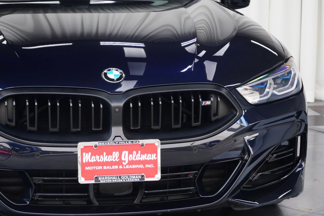 2023 BMW M850i