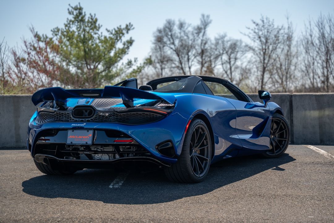 2025 McLaren 750S Spider