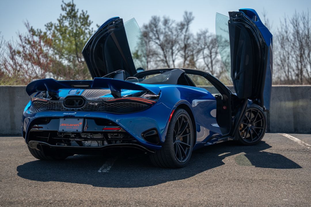 2025 McLaren 750S Spider